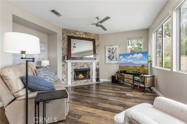 27 Acorn Ridge, Rancho Santa Margarita, CA 92688