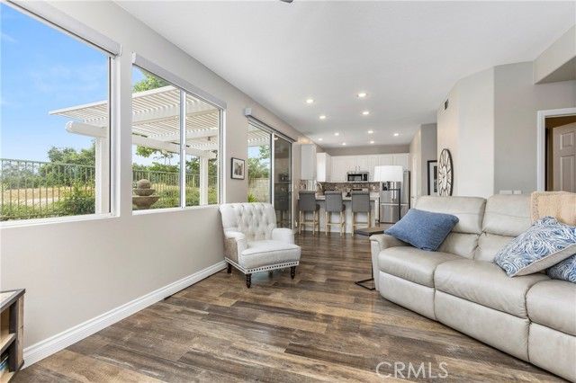 27 Acorn Ridge, Rancho Santa Margarita, CA 92688