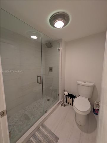 8460 Casa Del Lago H, Boca Raton, FL 33433