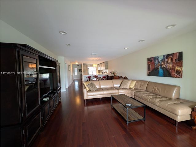 8460 Casa Del Lago H, Boca Raton, FL 33433