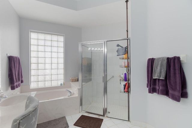 10122 Lexington Circle N, Boynton Beach, FL 33436