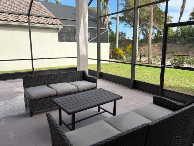 10122 Lexington Circle N, Boynton Beach, FL 33436