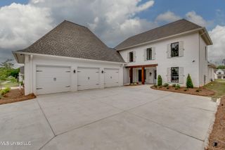 425 Whittington Circle, Madison, MS 39110