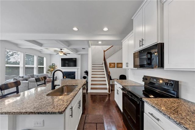 852 Venture Way, Atlanta, GA 30331