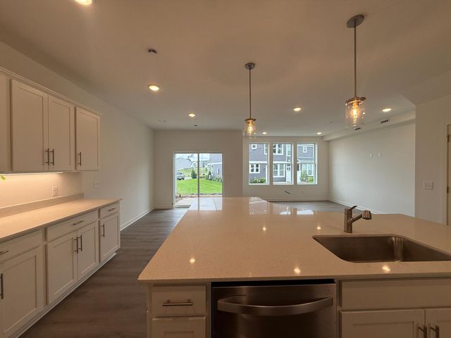 14924 Avondale View, Rosemount, MN 55068