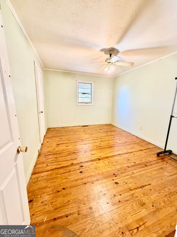 1079 SR-192, Twin City, GA 30471