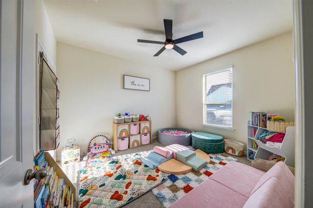 131 Clear Creek Lane, Rhome, TX 76078