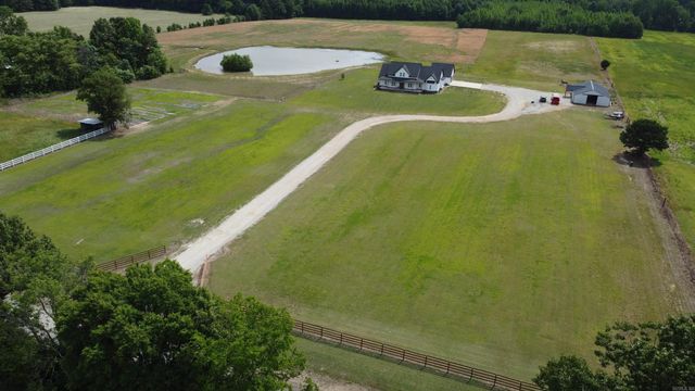 2110 Ponderosa Dr, Jonesboro, AR 72405