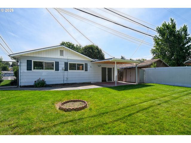1303 Sw 41ST St, Pendleton, OR 97801