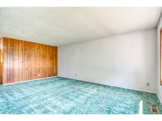 1303 Sw 41ST St, Pendleton, OR 97801