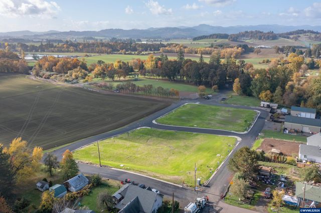 Lot 7 Block 7 W Grant St, Carlton, OR 97111