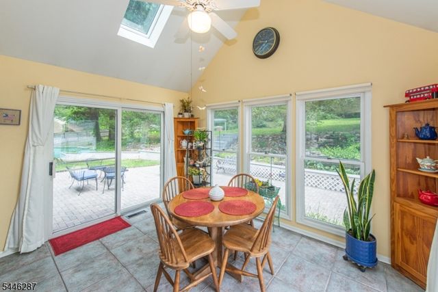 1 Victoria Pines Ln, Andover Twp., NJ 07848
