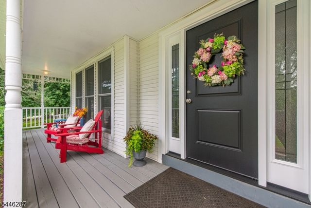 1 Victoria Pines Ln, Andover Twp., NJ 07848