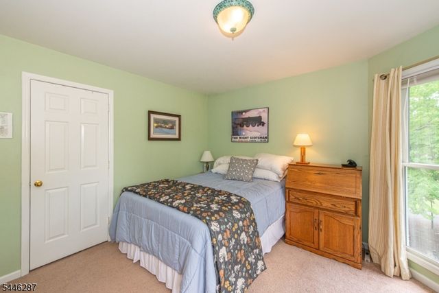 1 Victoria Pines Ln, Andover Twp., NJ 07848