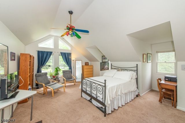 1 Victoria Pines Ln, Andover Twp., NJ 07848