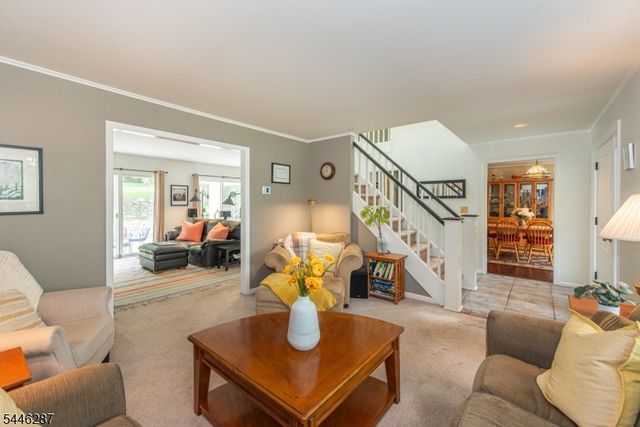1 Victoria Pines Ln, Andover Twp., NJ 07848