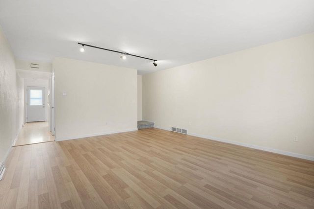 315 Nautilus Drive, Madison, WI 53705