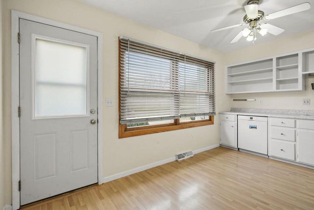 315 Nautilus Drive, Madison, WI 53705