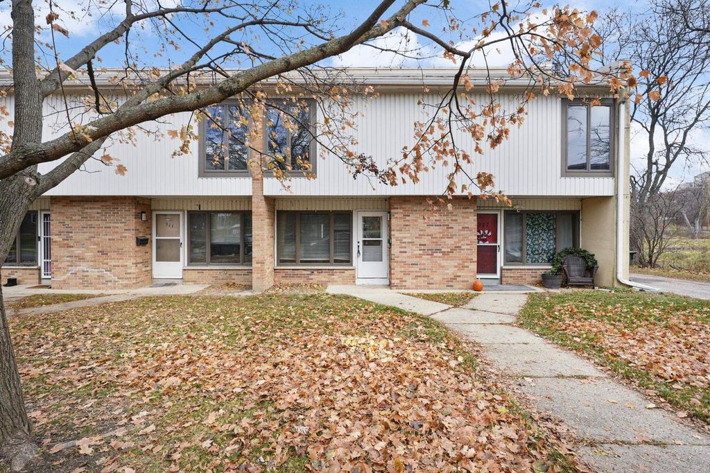 315 Nautilus Drive, Madison, WI 53705