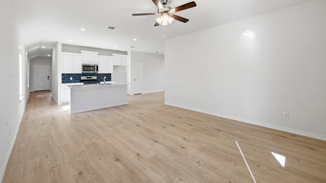 1321 Hopes Lake Drive, Princeton, TX 75407