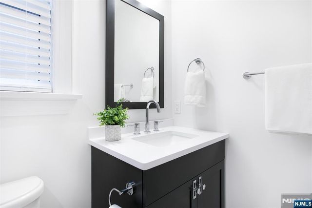 230 Orient Way 1, Rutherford, NJ 07070