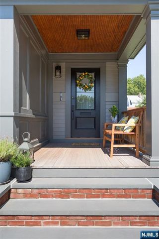 230 Orient Way 1, Rutherford, NJ 07070