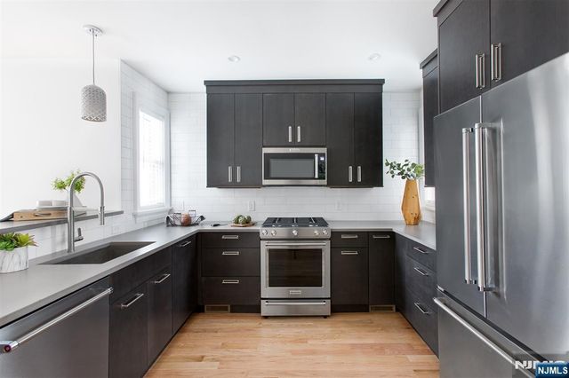 230 Orient Way 1, Rutherford, NJ 07070