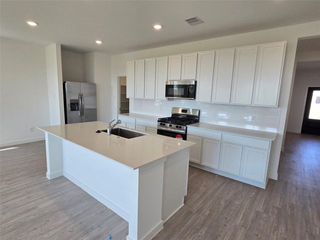 2510 Rose Gold Drive, Rosharon, TX 77583