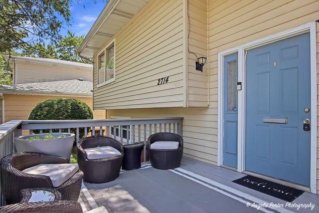2714 Gilead Avenue, Zion, IL 60099