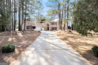11 Tallulah Court, Jonesboro, GA 30236