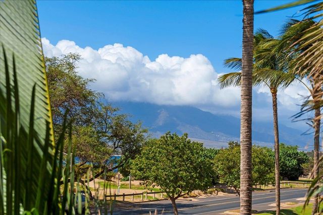 44 Kai Makani Loop Apt 202, Kihei, HI 96753