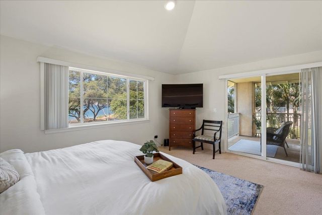 44 Kai Makani Loop Apt 202, Kihei, HI 96753