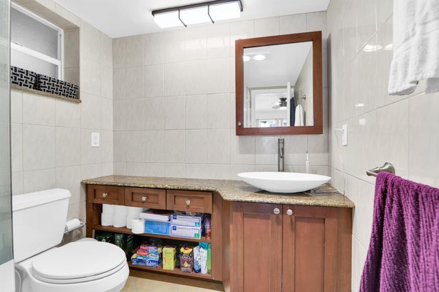 1850 S Ocean Boulevard 304, Lauderdale By The Sea, FL 33062