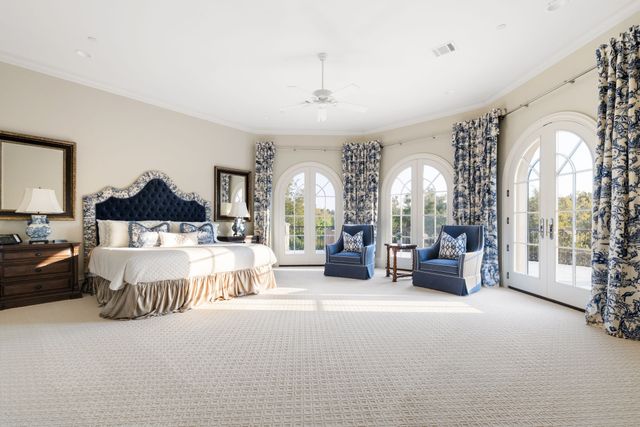 10617 Bridge Hollow Court, Dallas, TX 75229