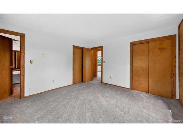 914 S Dory Lakes Dr, Black Hawk, CO 80422