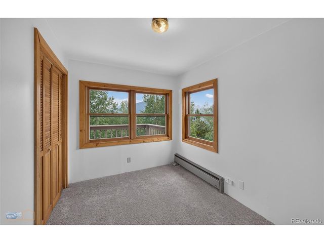 914 S Dory Lakes Dr, Black Hawk, CO 80422