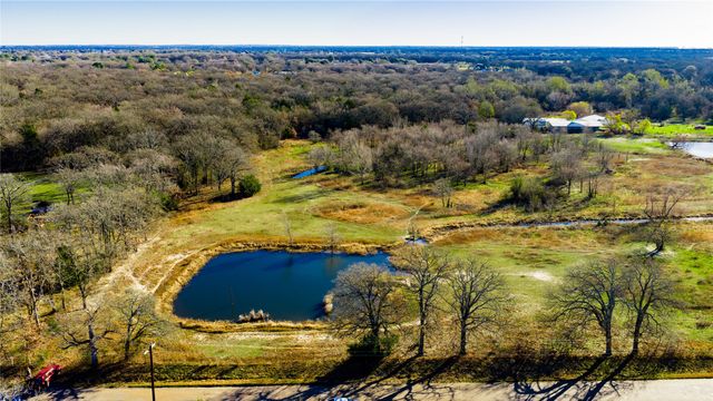 12200 CR 2404, Seven Points, TX 75143