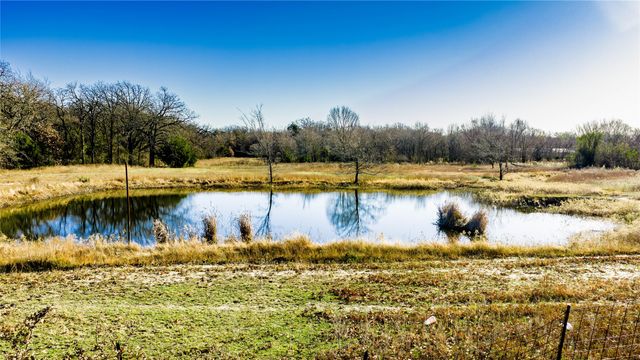 12200 CR 2404, Seven Points, TX 75143