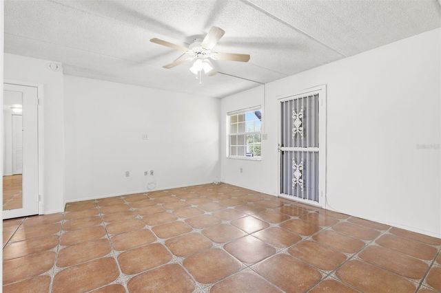 525 CONWAY ROAD 29, Orlando, FL 32807