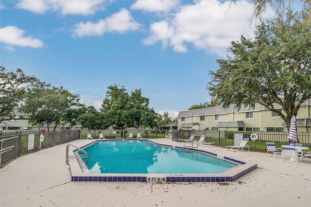 525 CONWAY ROAD 29, Orlando, FL 32807