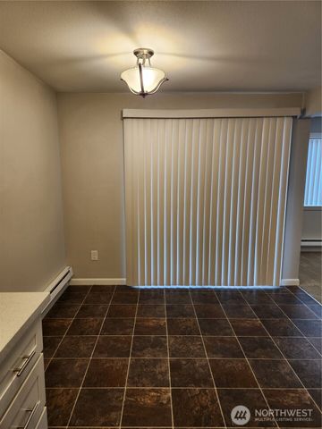 122 169th Street E, Spanaway, WA 98387