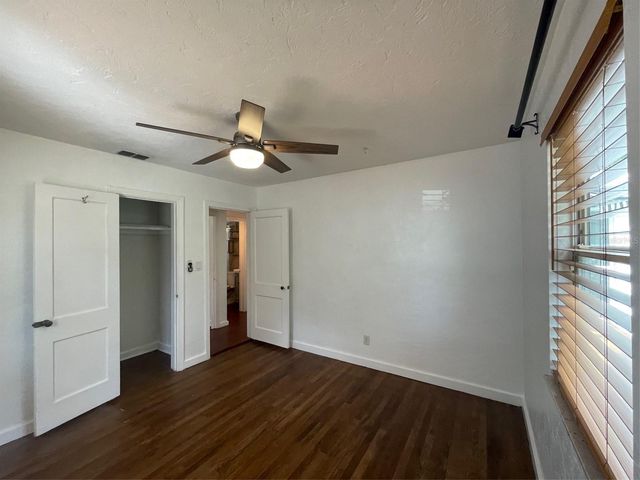 4221 BURLINGTON AVENUE N, St Petersburg, FL 33713