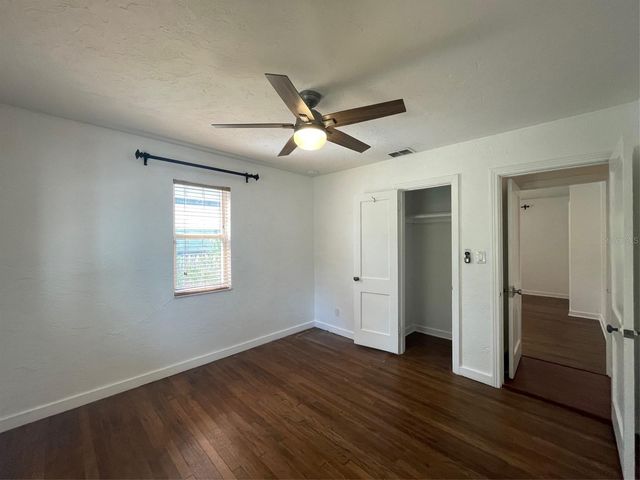 4221 BURLINGTON AVENUE N, St Petersburg, FL 33713
