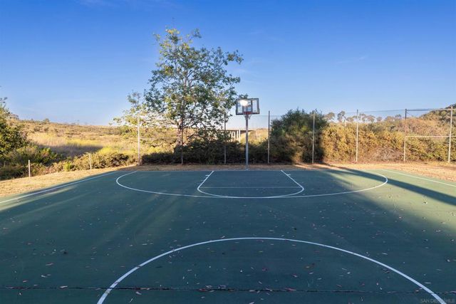 7160 Shoreline Dr. 4303, San Diego, CA 92122