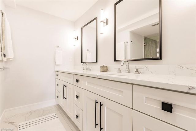 4001 Gulf Shore BLVD N 1104, Naples, FL 34103