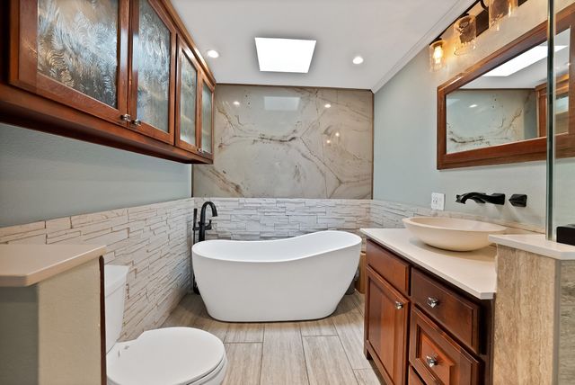 1500 Wagon Wheel Trail, Pantego, TX 76013