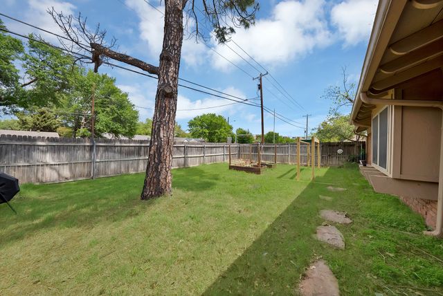 1500 Wagon Wheel Trail, Pantego, TX 76013