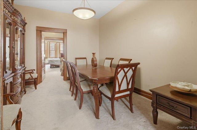 6051 68TH Avenue, Ridgewood, NY 11385