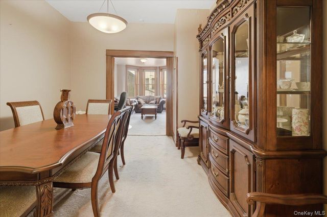 6051 68TH Avenue, Ridgewood, NY 11385