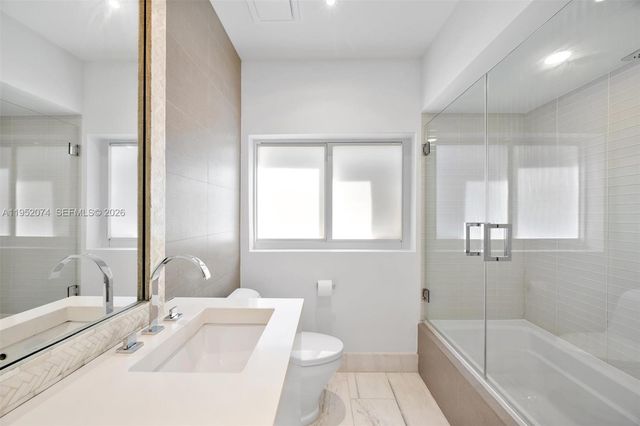 1430 N Baracoa Ave, Coral Gables, FL 33146